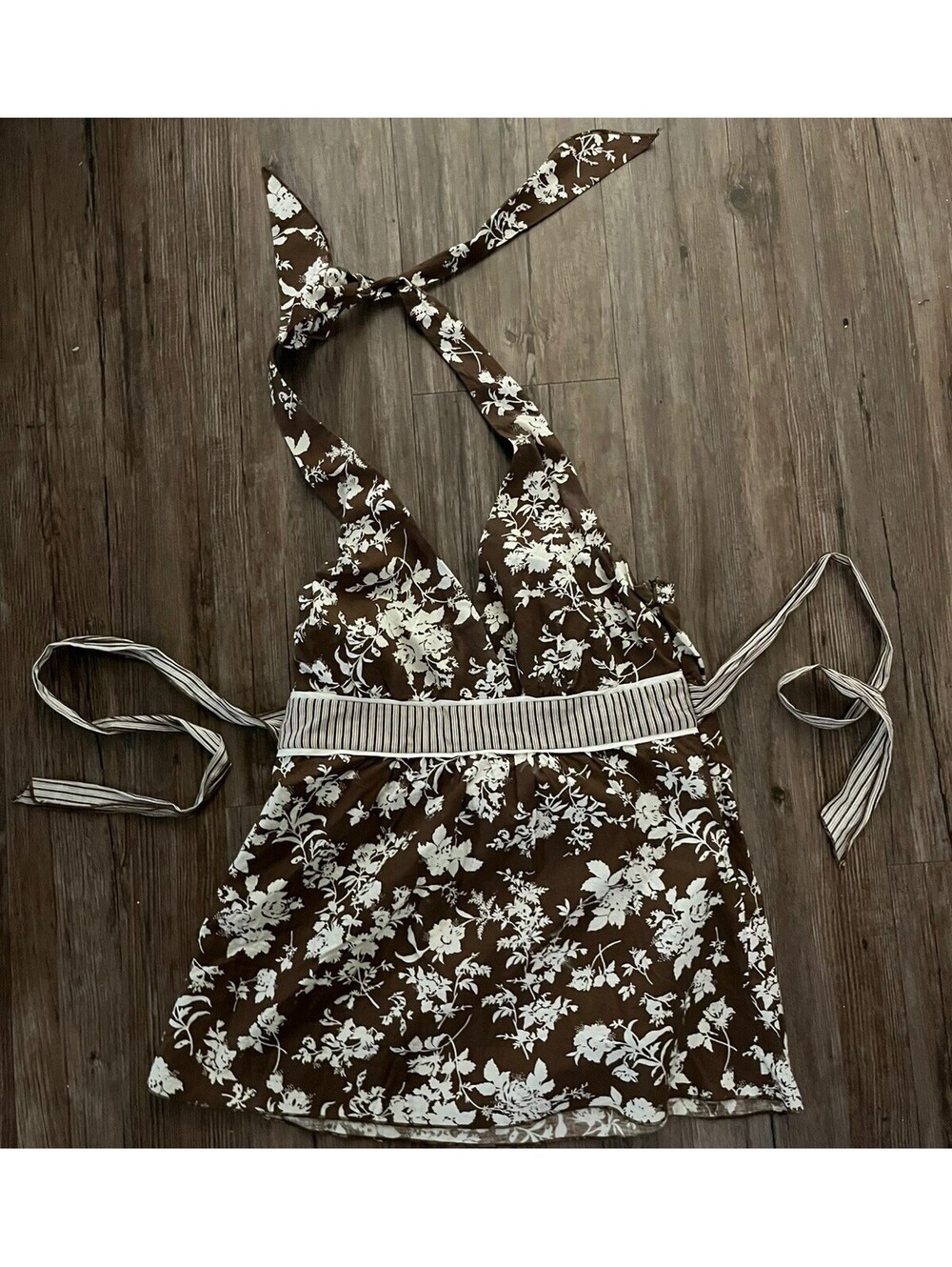 Y2K VTG Lots of Love by Speechless Brown Floral Halter Top M